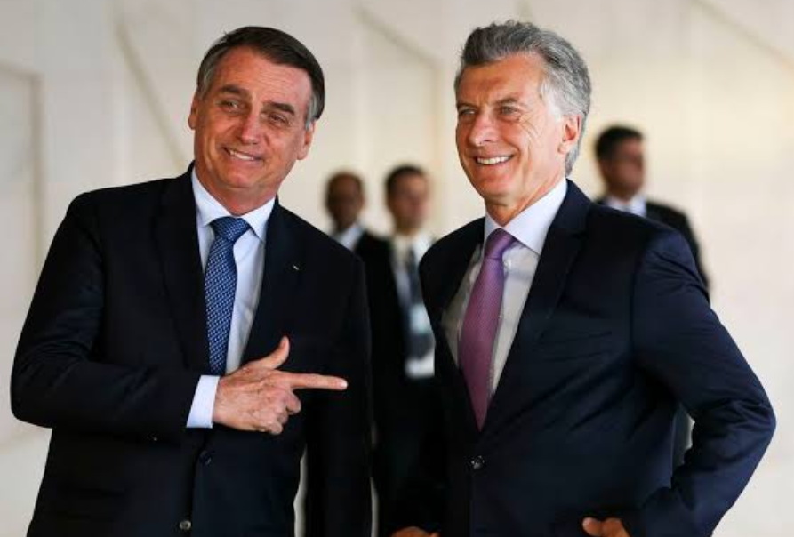 Bolsonaro e Magri: direita acabou fragilizando ainda mais a economia da América do Sul